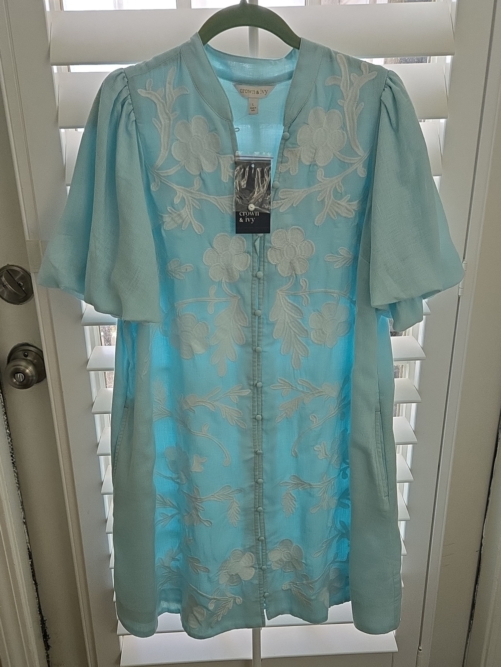 Crown & Ivy Aqua Blue Embroidered Flutter-Sleeve Dress